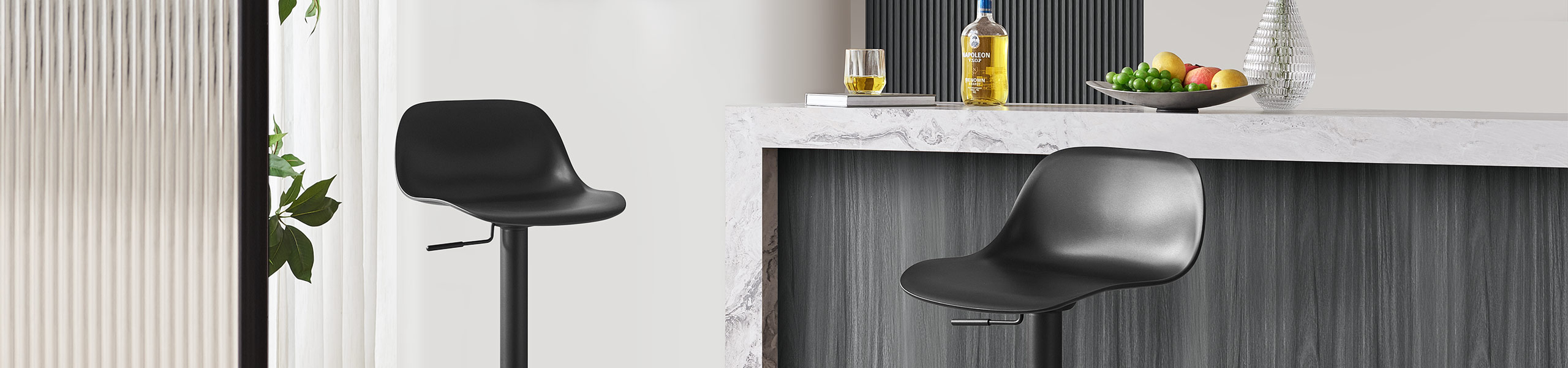 Nero Bar Stool Black Video Banner